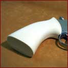 Elfenbeingriffschalen passig f�r Smith & Wesson