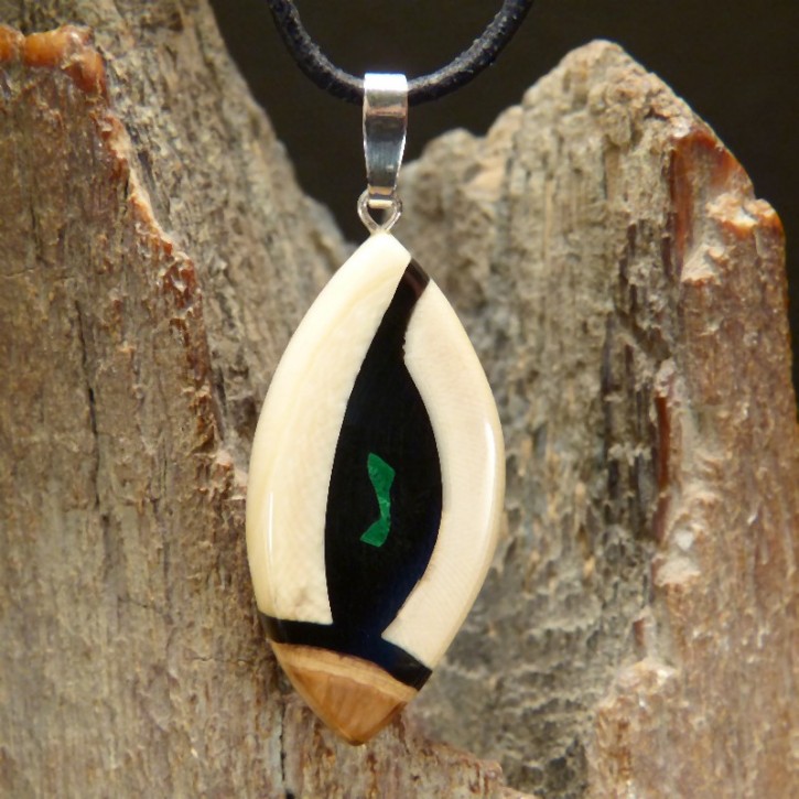 Mammut-Anhänger mit Malachit