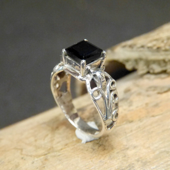 Silberring mit schwarzem Onix Größe 57 (Ø ca. 18,2 mm)
