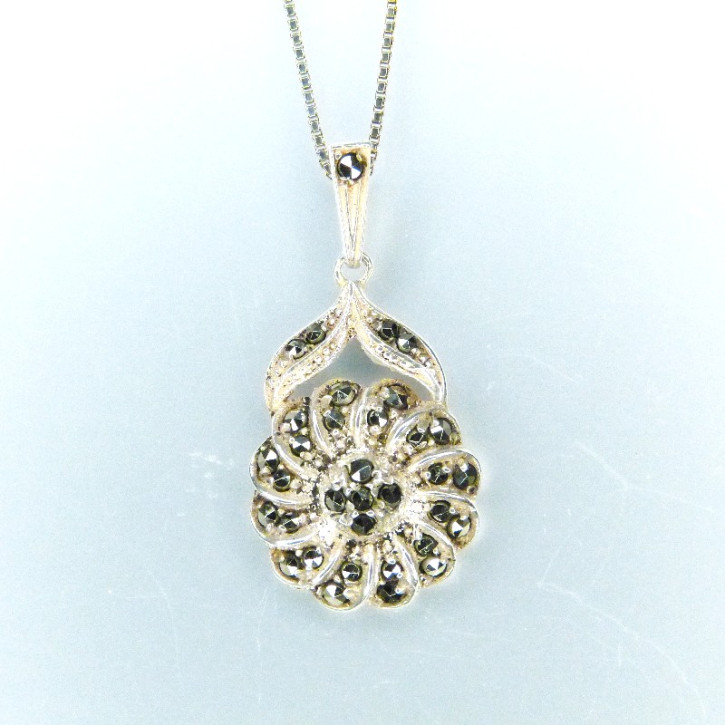 Silberanhänger mit Markasit