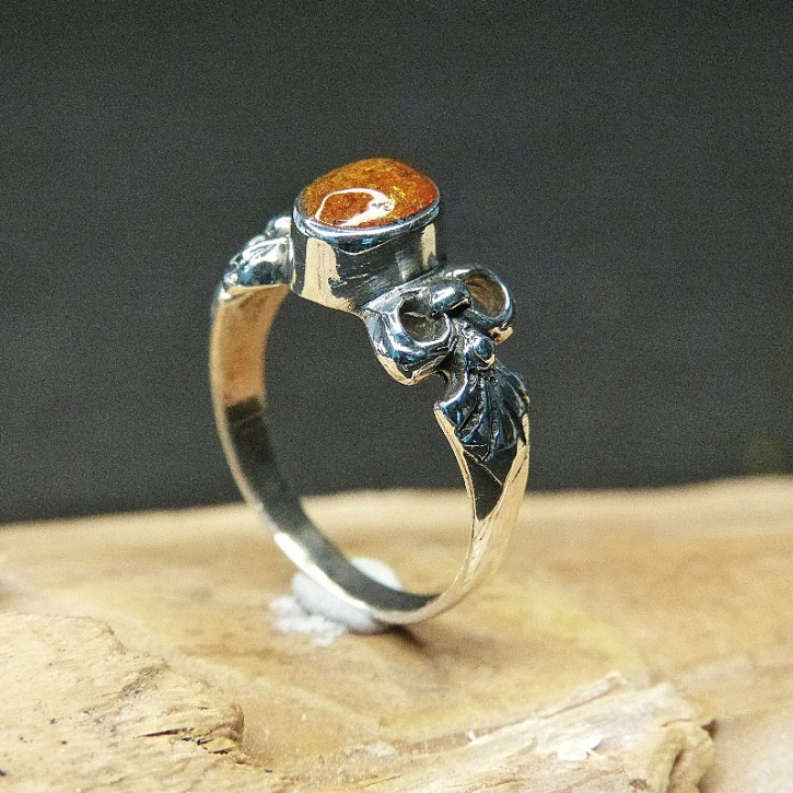 Silberring mit Bernstein W19