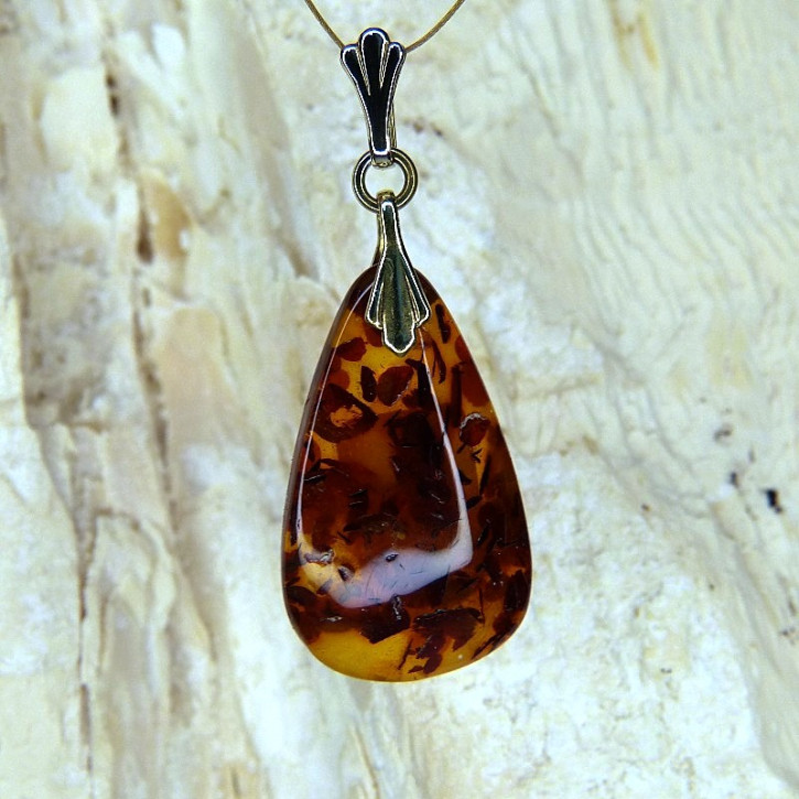 kleiner Bernstein dunkel