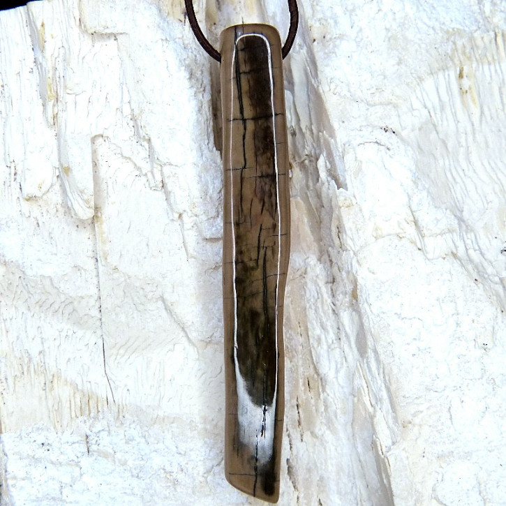 langer Rindenanhänger dunkel