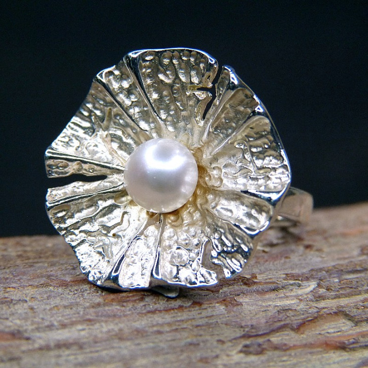 Silberring "Blüte" mit Perle W58