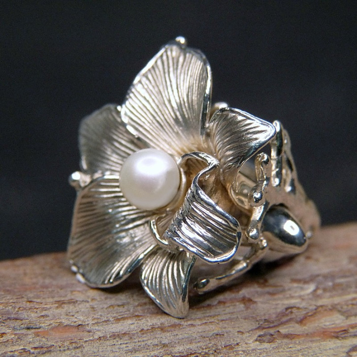 auffälliger Blütenring 925/ Weite 58