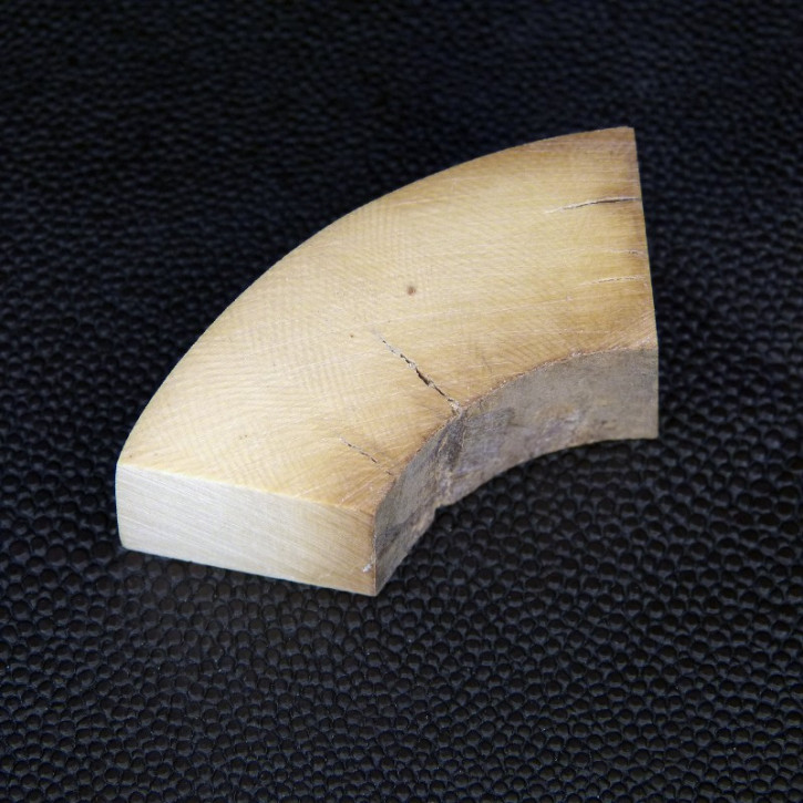 Mammut-Abschnitt bräunlich ca. 16,5 mm dick