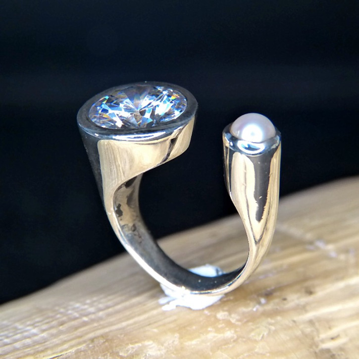 Silberring mit Perle und Zirkonia W16,2 bis 16,6