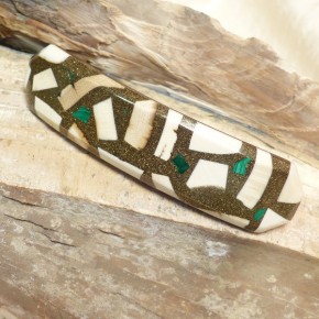 Haarspange mit Mammut-Elfenbein und Malachit