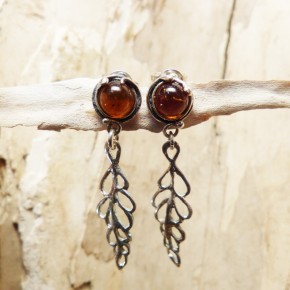 Ohrhänger aus Silber mit Bernstein