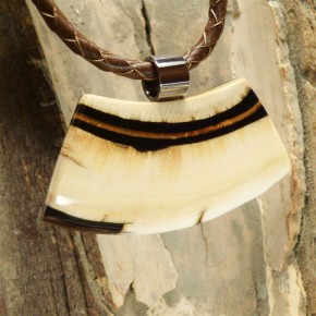 Queranhänger fein gemasert