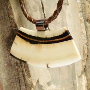 Queranhänger fein gemasert