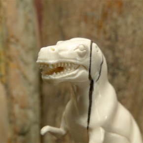 Tyrannosaurus Rex aus Mammut-Elfenbein