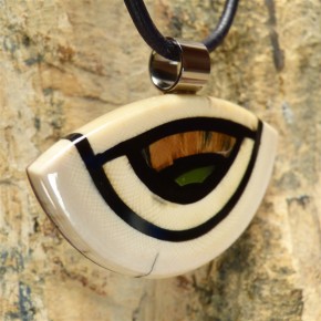 Queranhänger mit toller Maserung und Jade