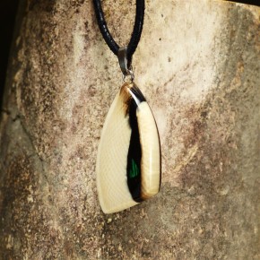 Mammut-Anhänger stark gemasert mit Malachit