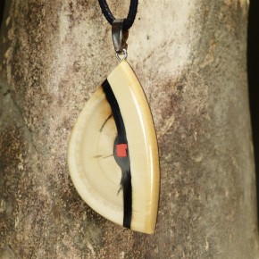 Mammut-Anhänger fein gemasert