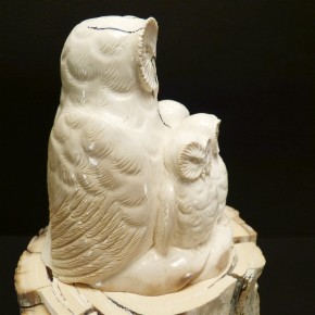 Große Eulengruppe aus Mammut-Elfenbein