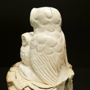 Große Eulengruppe aus Mammut-Elfenbein
