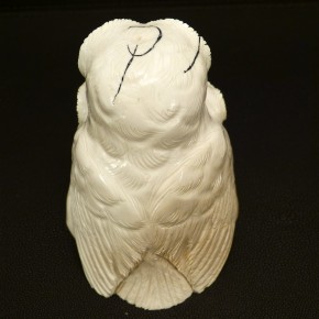 Große Eulengruppe aus Mammut-Elfenbein