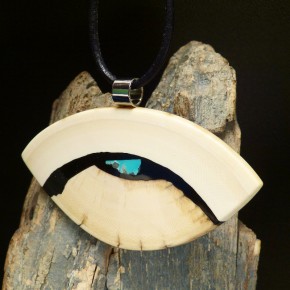 großer Queranhänger mit Türkis