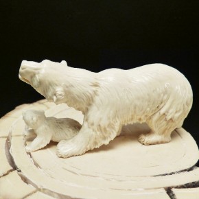 Eisbär mit Jungem