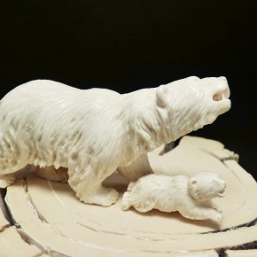 Eisbär mit Jungem