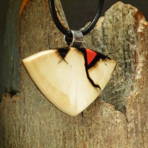 Mammut-Queranhänger mit Koralle