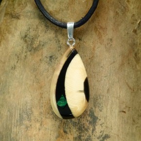 kleiner Tropfenanhänger mit Malachit