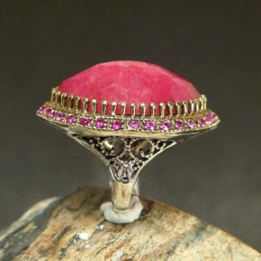 auffälliger Silberring mit Rubin W18,8