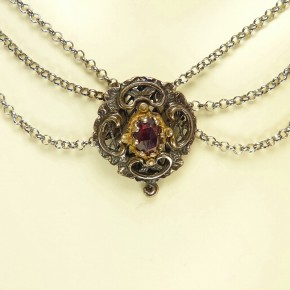 Trachtencollier aus Silber mit Granat