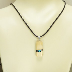 Mammut-Anhänger stark gemasert mit Türkis