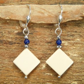 Mammut-Ohrhänger mit Lapislazuli