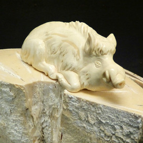 liegendes Wildschwein groß