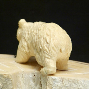 Bär aus cremigem Mammut-Elfenbein
