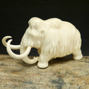 Mammut mit mächtigen Zähnen
