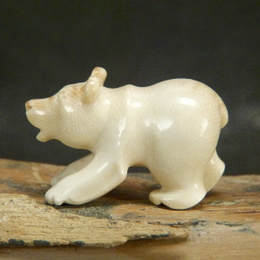 kleiner Bär aus Mammut