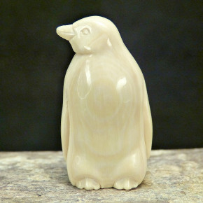 Pinguin aus Mammut-Elfenbein