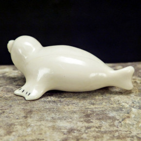 Robbe aus hellem Mammut