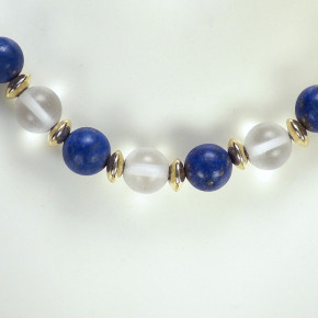 Kette aus mattiertem Bergkristall mit Lapislazuli und Gold 585/-