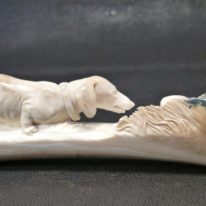 Dackel mit Hasen aus Zahnspitze