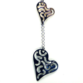 moderne Silberkette mit Herzanhängern