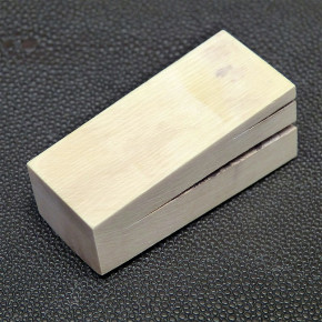 Mammut-Zuschnitt mit Rissen ca. 53x22,5x22,5mm