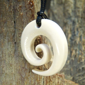 Hei Matau "Spirale" fein verziert