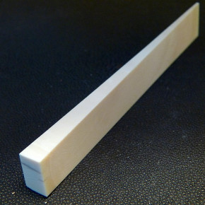 Mammut-Keil Querschnitt ca. 120x18x9 bis 1mm