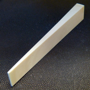 Mammut-Keil Querschnitt ca. 120x18x9 bis 1mm