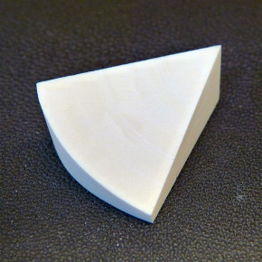 Mammut-Dreieck ca. 41x34x15 bis 3mm