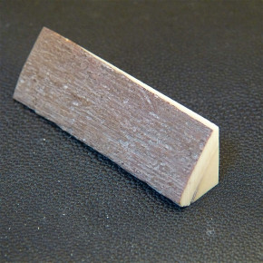 Mammut-Dreikant ca. 66x17,5x14mm