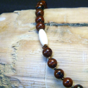 Collier aus Obsedian und Mammut