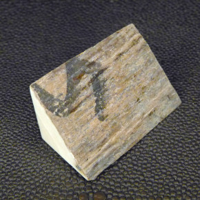 Mammut-Dreikant ca. 40x22x22mm