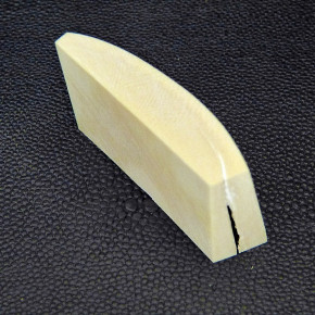 Mammut-Abschnitt ca. 32x53x12mm