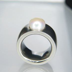 massiver Edelstahlring mit Zuchtperle W 19,7